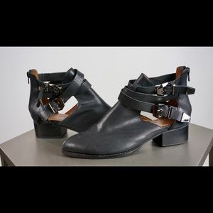 Jeffree Campbell Everly Bootie